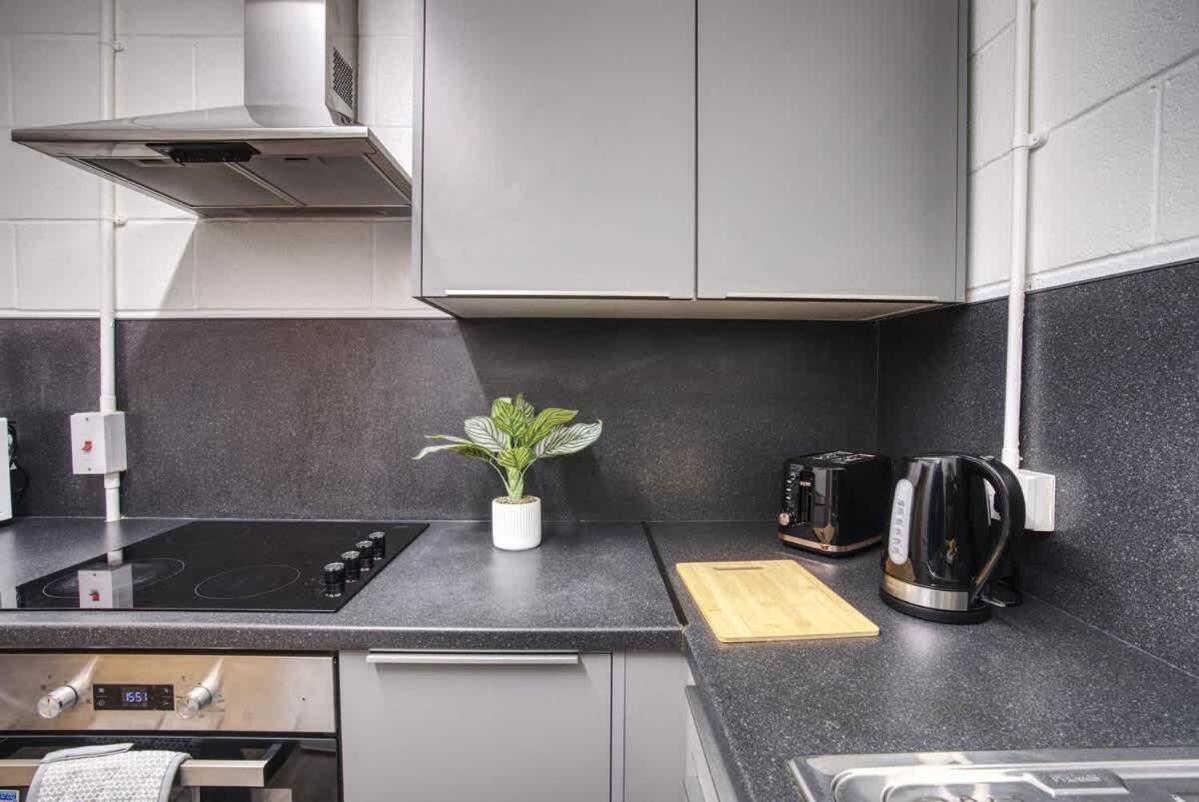 1Br City Centre Apt, Self Check In, Wifi, By Derbnb Sheffield Ngoại thất bức ảnh
